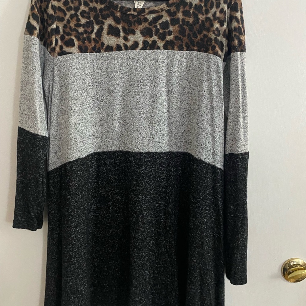 Leopard and Gray Colorblock tunic top